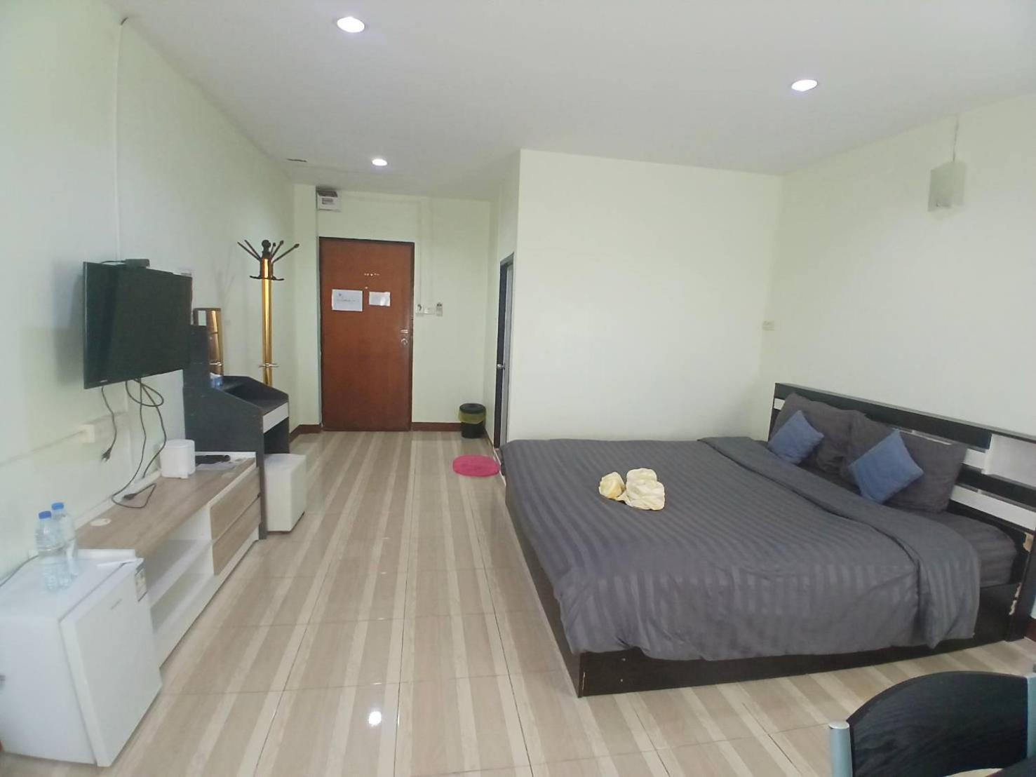 Alongkorn Hotel By Sb Samut Songkhram Экстерьер фото